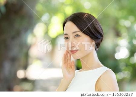 女性, 清新綠, 綠色, 護膚 女性, 清新綠, 綠色, 護膚 135303287