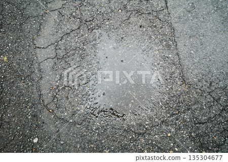 下雨 雨 多雨 135304677