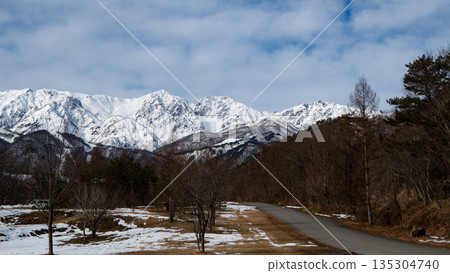 Winter scenery: Snow-capped Northern Alps, Hakuba Village, Nagano Prefecture Winter scenery: Snow-capped Northern Alps, Hakuba Village, Nagano Prefecture 135304740