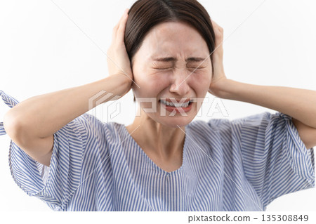 Woman in casual clothes lifestyle image Woman in casual clothes lifestyle image 135308849