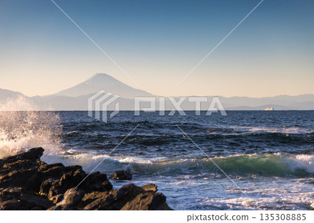 Jogashima reef and misty Fuji Jogashima reef and misty Fuji 135308885