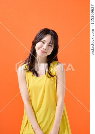 Women's portrait Women's portrait 135309627