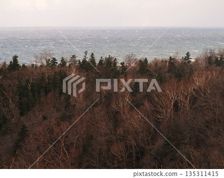 北海道宇登呂的深秋景色 北海道宇登呂的深秋景色 135311415