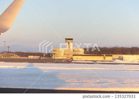 從飛機上看到的釧路機場景色 135327031