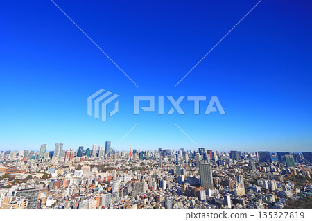 Minato-ku, Tokyo, Tokyo cityscape and Tokyo Tower scenery Minato-ku, Tokyo, Tokyo cityscape and Tokyo Tower scenery 135327819