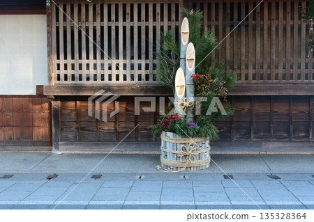 松木裝飾 135328364