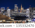 從東京電信中心眺望台場和東京市中心的夜景 135332470