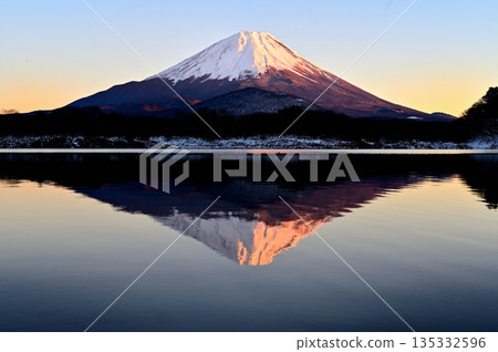 Severe winter Fuji 135332596