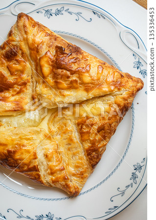 Georgian penovani khachapuri with crispy crust Georgian penovani khachapuri with crispy crust 135336453