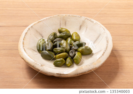 [Iranian] Skinless Pistachios (Super Green) 135340003