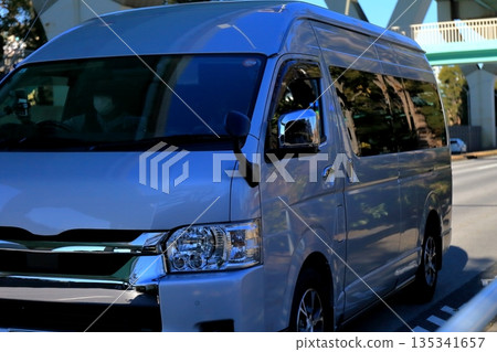 一箱車圖片 一箱車圖片 135341657