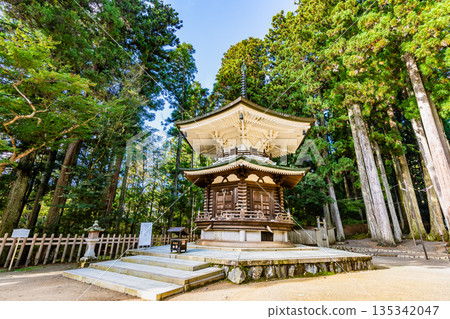 高野山、壇上伽藍、六角經庫 135342047