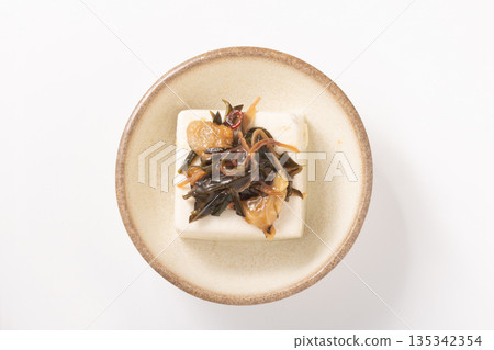 Chilled tofu (Matsumae pickled scallops) Chilled tofu (Matsumae pickled scallops) 135342354