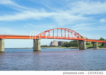 茨城開門橋和那珂川 135343161