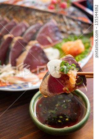 Kochi bonito tataki (4) 135344862