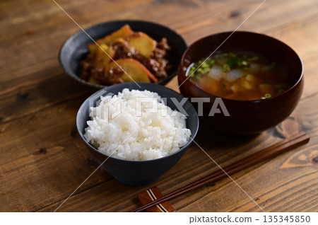 湯和菜：燉地瓜末 135345850