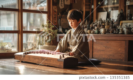 學習日本傳統與音樂：兒童早期練習風箏樂的時光 135351385