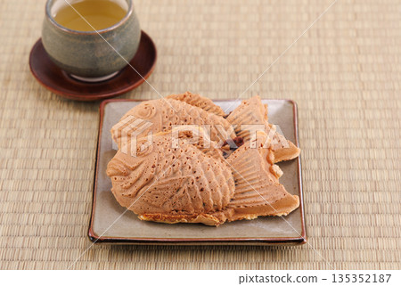 Taiyaki that looks delicious Taiyaki that looks delicious 135352187