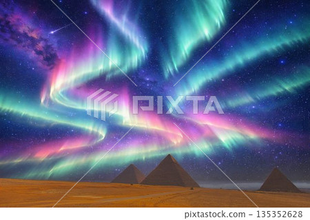 Pyramids (Egypt) 135352628