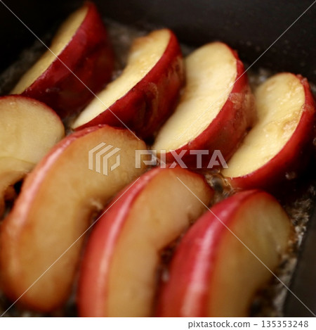 Baked Red Delicious Apples Baked Red Delicious Apples 135353248