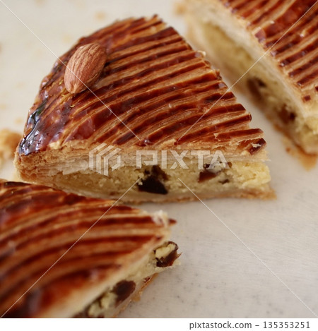 Galette de Roi Galette de Roi 135353251