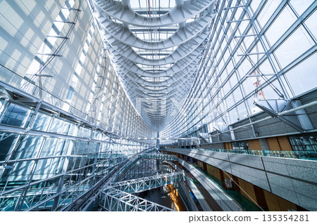 Tokyo International Forum's glass atrium and futuristic ceiling design 135354281