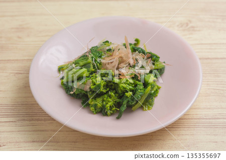 Dipping rice blossoms Dipping rice blossoms 135355697