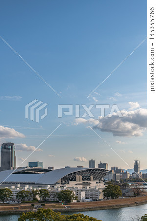 冬季下午3點左右的廣島城市景觀 135355766