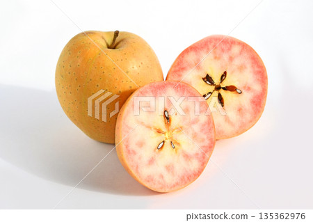 Apple (Sparkle in the Middle) Apple (Sparkle in the Middle) 135362976
