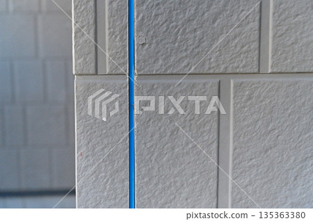 Exterior wall caulking and sealing replacement, filling, surface preparation, exterior wall painting, renovation 135363380