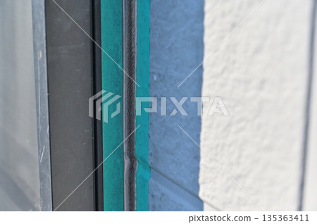 Exterior wall caulking and sealing replacement, filling, surface preparation, exterior wall painting, renovation Exterior wall caulking and sealing replacement, filling, surface preparation, exterior wall painting, renovation 135363411