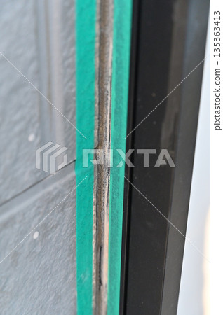 Exterior wall caulking and sealing replacement, filling, surface preparation, exterior wall painting, renovation Exterior wall caulking and sealing replacement, filling, surface preparation, exterior wall painting, renovation 135363413
