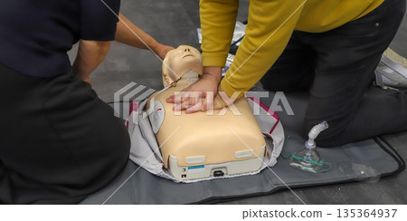 first aid course - company safety - cardiac massage - Basic Life Support 135364937