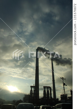 "Smoke from the chimney, air pollution" SDGs Global Environment Industrial complex pollution 135370872