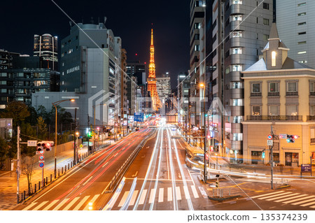 夜幕下的東京鐵塔－暖色調 135374239