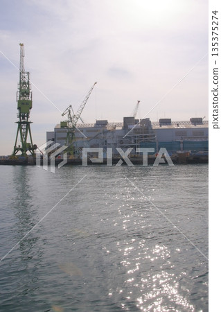 Morning view of the Kobe shipyard 135375274