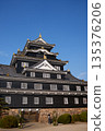 Okayama Castle under clear skies 135376206