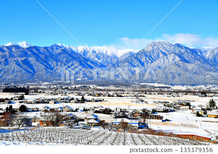 View of Mount Jonen and Mount Ariake (Ikeda Town, Nagano Prefecture) [January 2026] 135379356