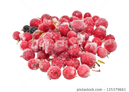 frozen red currants 135379661