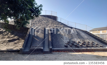 碉堡、碉堡遺跡、戰爭遺跡(長崎縣大村市下原口公園) 碉堡、碉堡遺跡、戰爭遺跡(長崎縣大村市下原口公園) 135383456