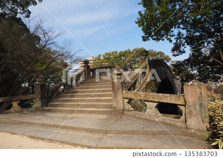 眼鏡橋(長崎縣諫早市諫早公園) 眼鏡橋(長崎縣諫早市諫早公園) 135383703