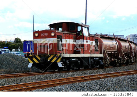 傳統貨運列車「安中貨運」即將終結－由福島臨海鐵道DD561561牽引 135385945