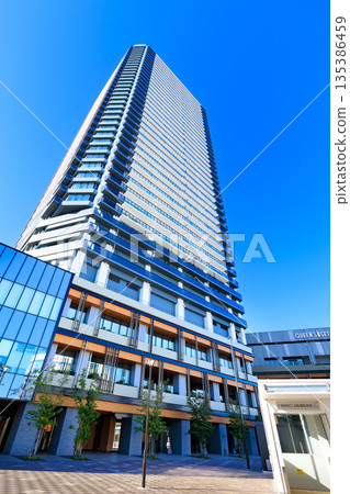 十條塔，位於東京北區十條車站前的塔樓公寓 135386459