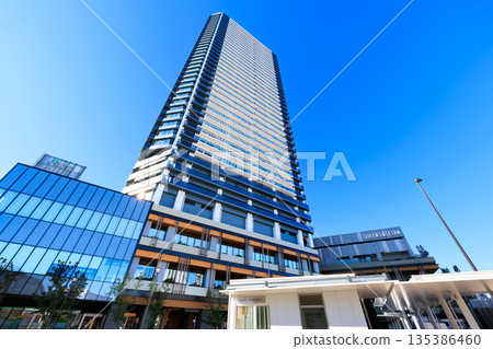 The Tower Jujo, a tower apartment in front of Jujo Station in Kita Ward, Tokyo The Tower Jujo, a tower apartment in front of Jujo Station in Kita Ward, Tokyo 135386460