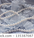 珍珠藍蕾絲背景材料 135387087