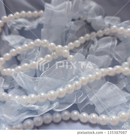 珍珠藍蕾絲背景材料 135387087