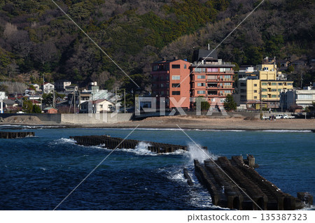 Rough sea and spray 135387323