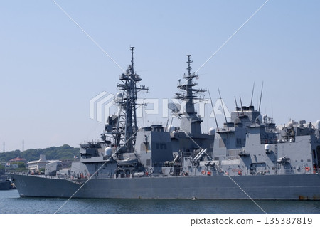 高波號驅逐艦停泊在長浦港 高波號驅逐艦停泊在長浦港 135387819