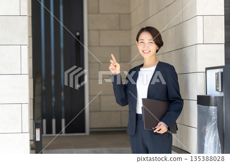 女性生意 女性生意 135388028