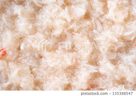 Close-up of boiled snow crab (flaked meat) 135388547